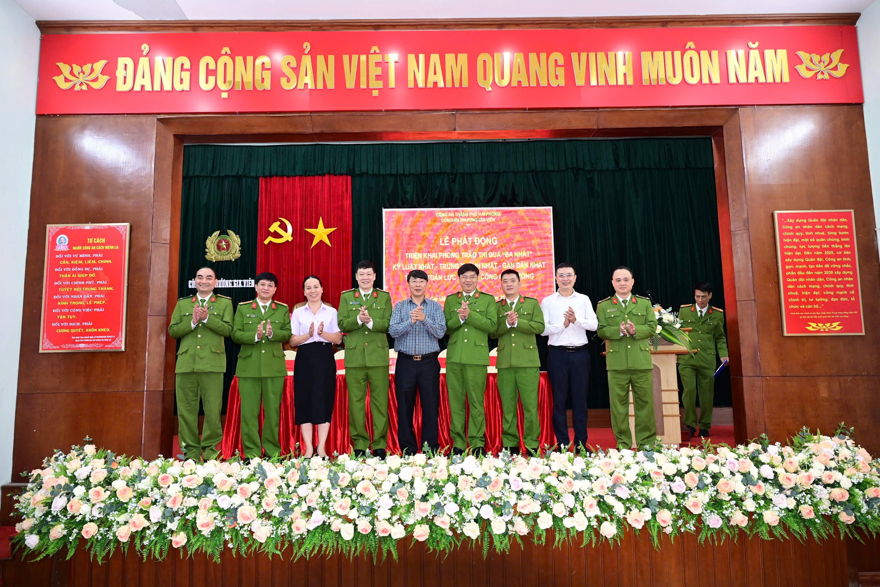 Công an phường Gia Viên tổ chức Lễ phát động phong trào thi đua “Ba nhất”